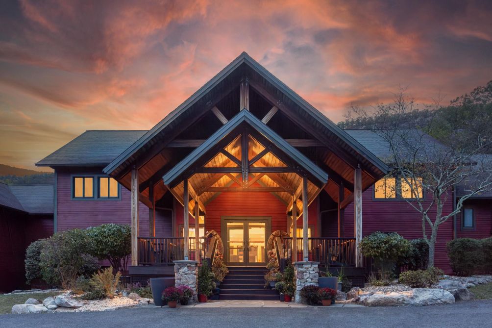 Minnewaska Lodge