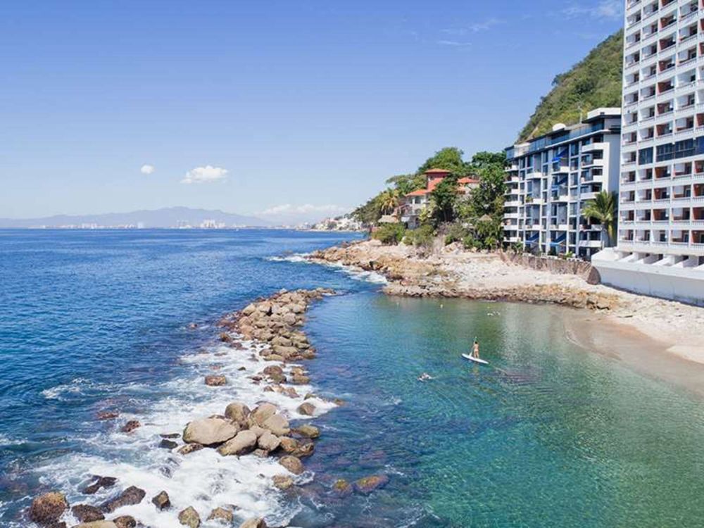 Costa Sur Resort & Spa